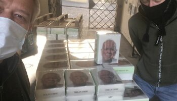 Milan Uhde: Hry Foto: Větrné mlýny